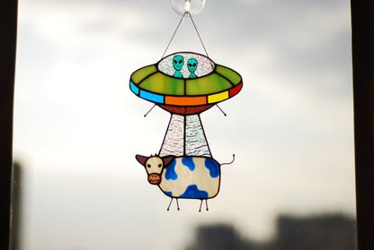 🛸UFO Abduction a Cow Stained Suncatcher